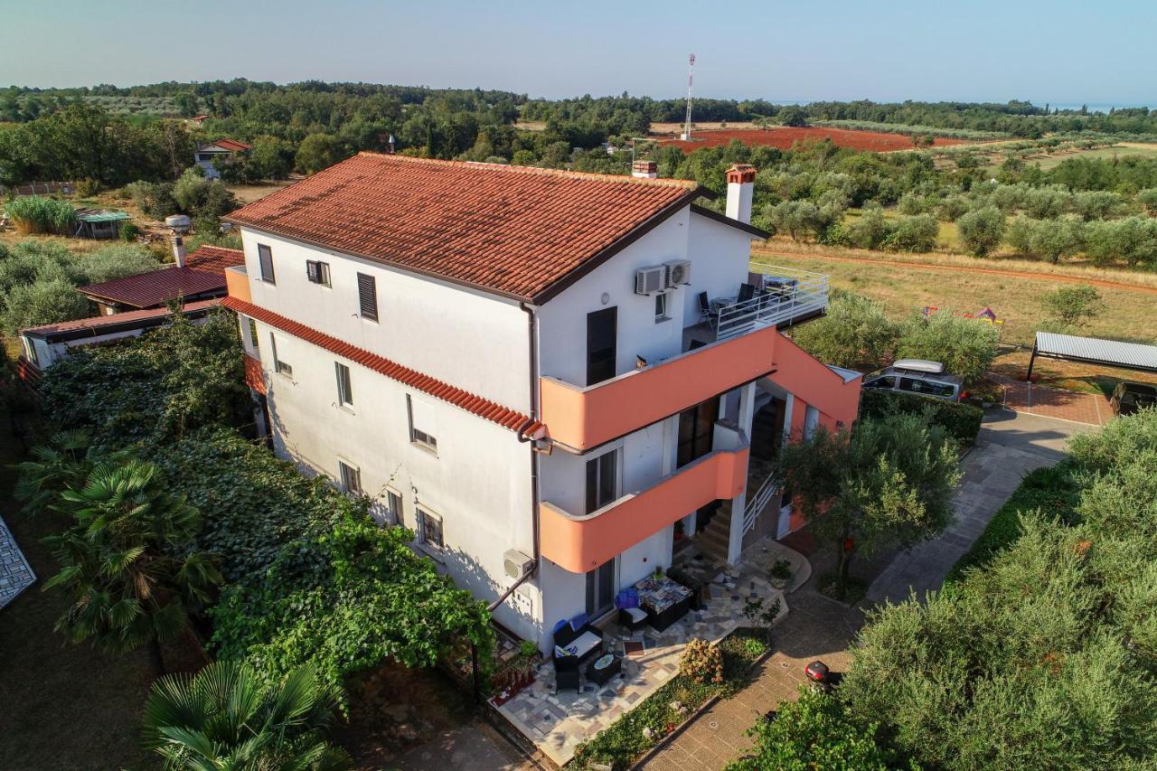 Apartments & Rooms Villa Adamovic Umago Exterior foto